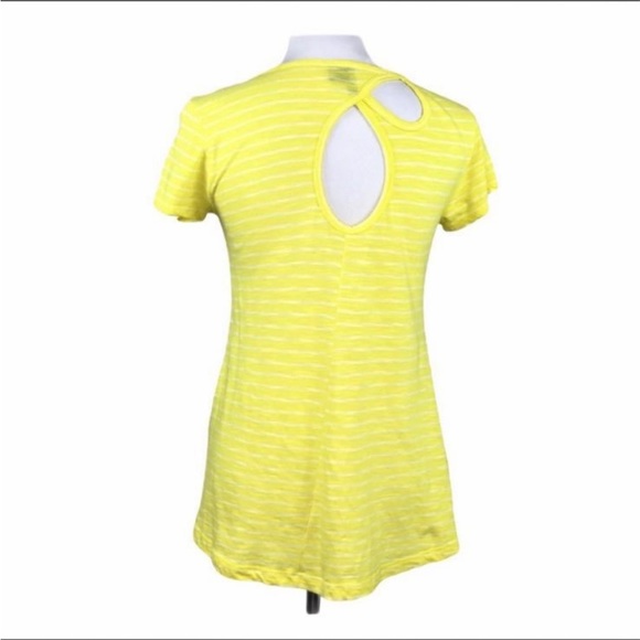 Anthropologie Left of Center Cutout Back Short Sleeve Tee Shirt Top Yellow XS - Picture 3 of 13